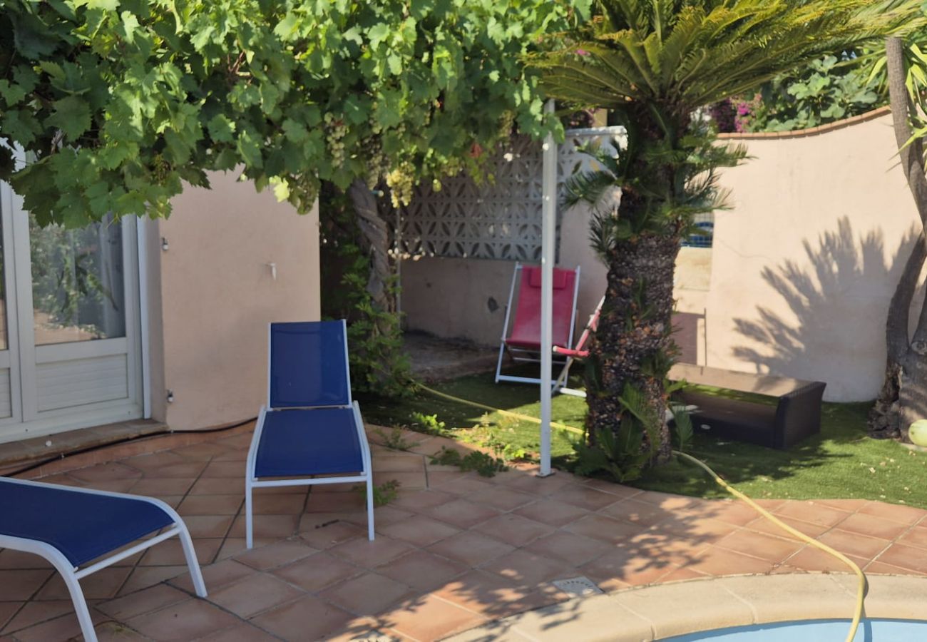 Villa à Sainte-Maxime - VILLA PARK PROCHE COMMERCE