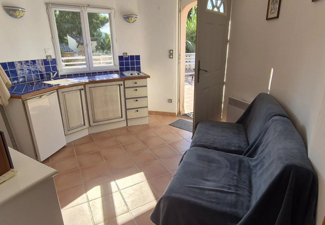 Villa à Sainte-Maxime - VILLA PARK PROCHE COMMERCE