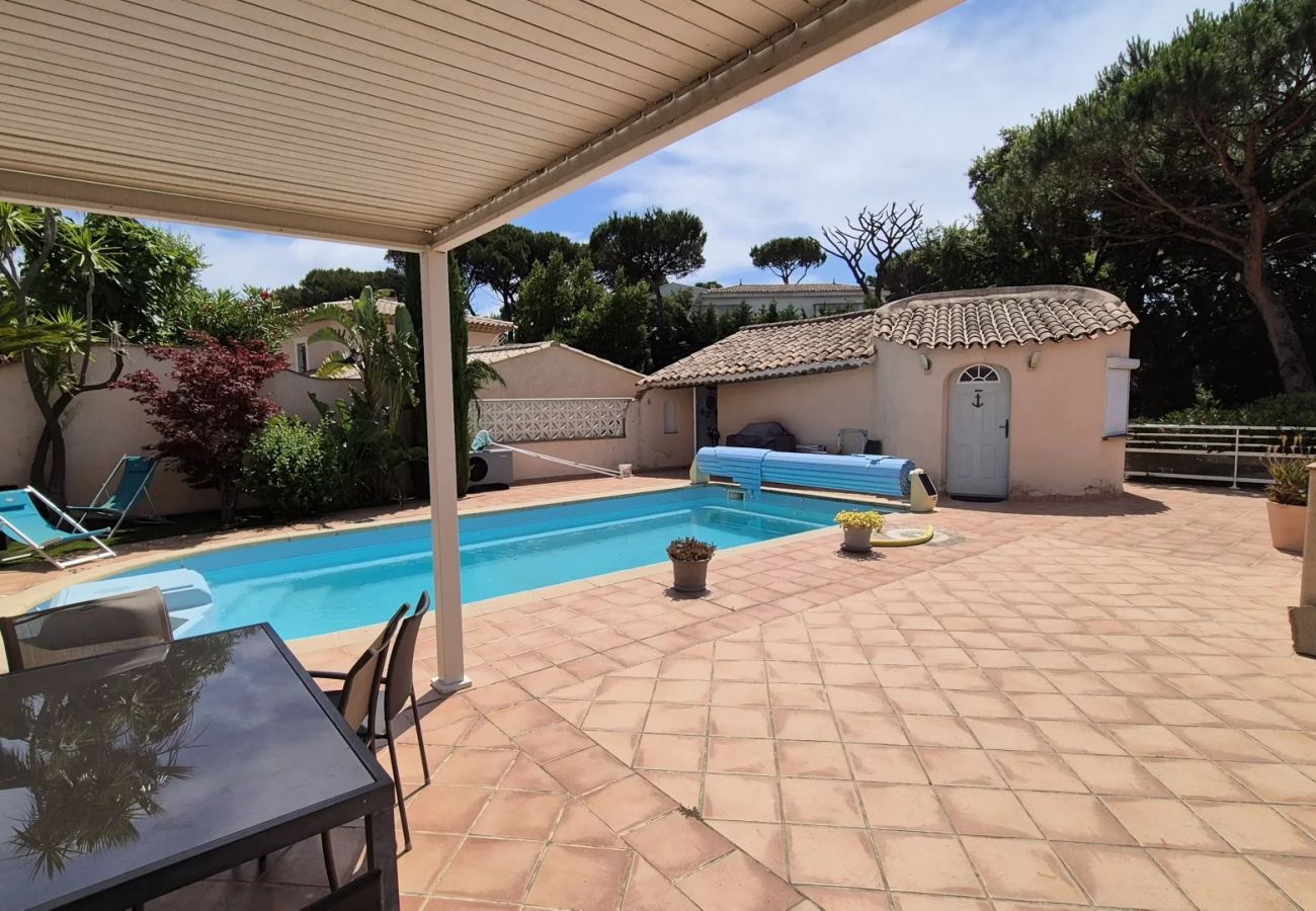 Villa à Sainte-Maxime - VILLA PARK PROCHE COMMERCE