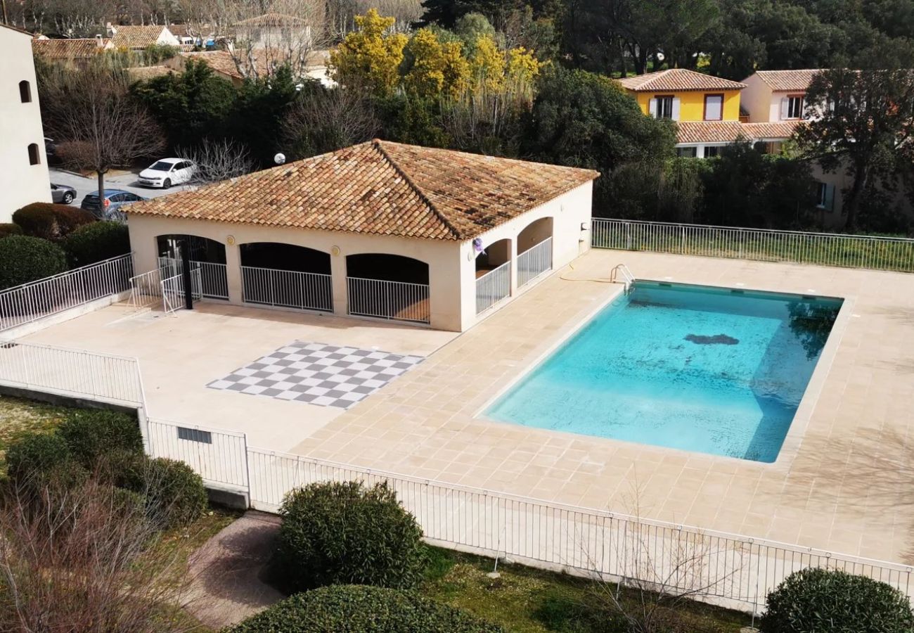 Appartement à Le Plan-de-la-Tour - LE JARDIN