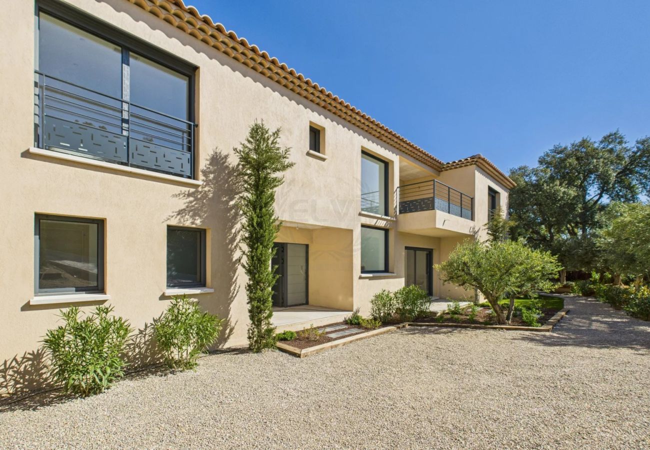 Maison à Le Plan-de-la-Tour - VILLA NEUVE LES PRES