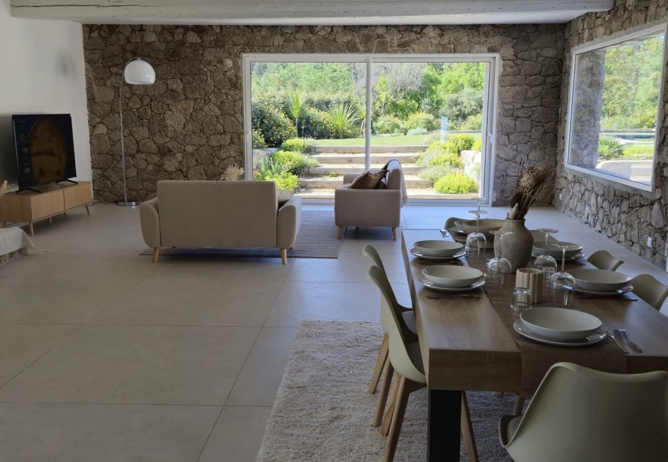 Villa à Le Plan-de-la-Tour - LES PRES VILLA 2